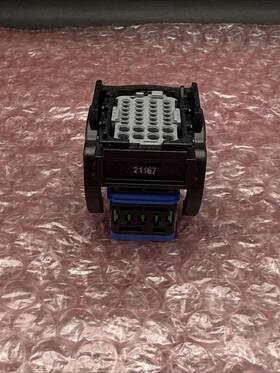 69201933 Harley Davidson Connector Block New