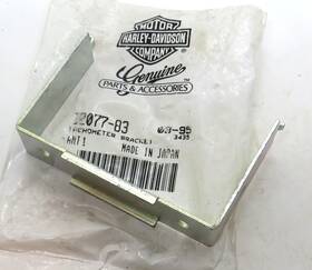 Harley-davidson 92077-83 Harley-davidson Tachometer Mounting Bracket For Fxe Fxr Xls Fxs