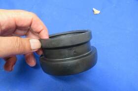 97-4573 Triumph Nos Instrument Mount Rubber Cup T140e T160 #