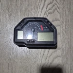Combination Meter Assembly 37100-MEE-A01 Fits 06' Honda CBR600RR. Fixed Price $300.00.
