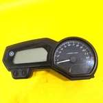 13-17 Yamaha FZ6R Oem Gauges Display Cluster Speedometer Tachometer. Fixed Price $219.56.