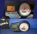 1999-2002 Yamaha YZF-R6 600 Gauge Cluster Speedometer Tach 13K Miles. Fixed Price $224.26.