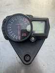 2005-2006 Suzuki Gsxr 1000 Oem Gauges Cluster Speedometer Tachometer. Fixed Price $227.85.
